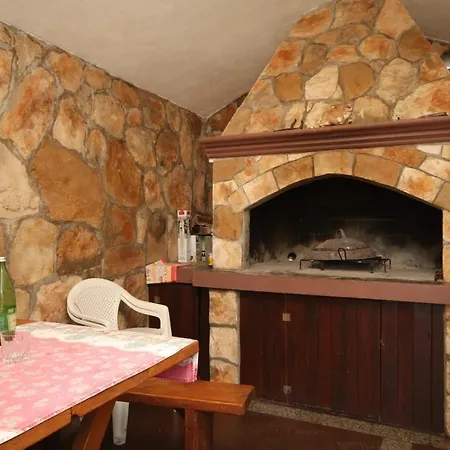 Apartment Razanj 8361a Rogoznica (Sibenik-Knin)